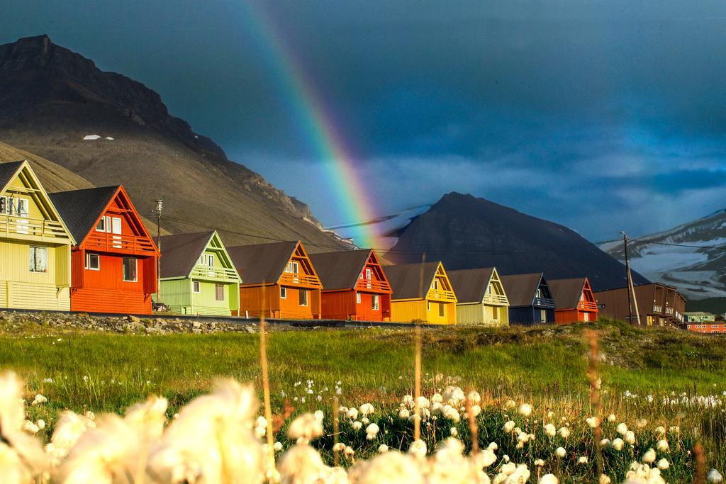 Funken Lodge Longyearbyen Buitenkant foto