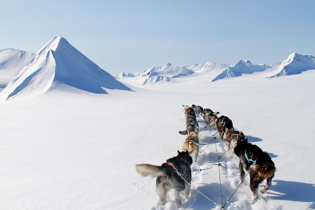 Funken Lodge Longyearbyen Buitenkant foto