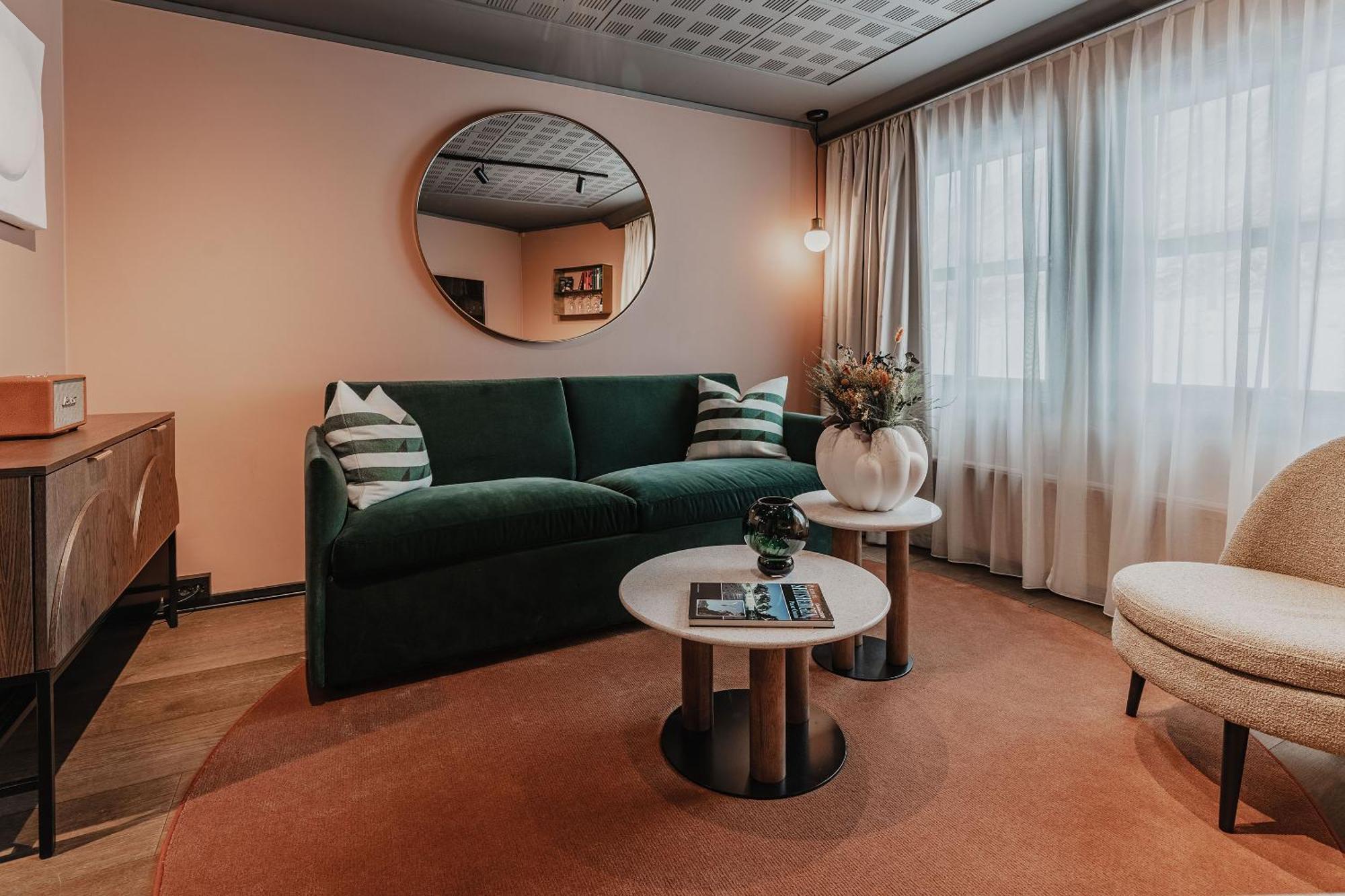 Funken Lodge Longyearbyen Buitenkant foto