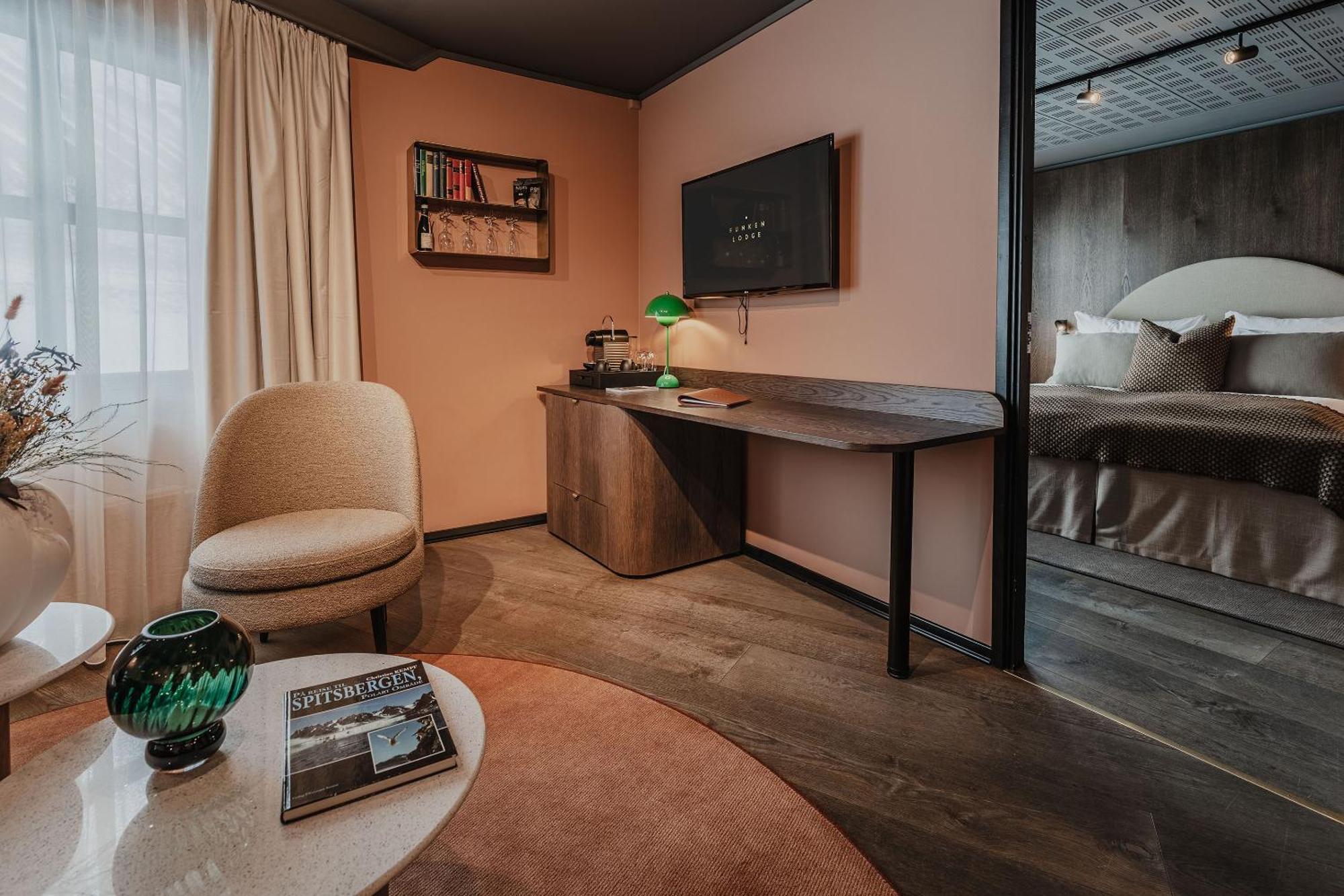 Funken Lodge Longyearbyen Buitenkant foto