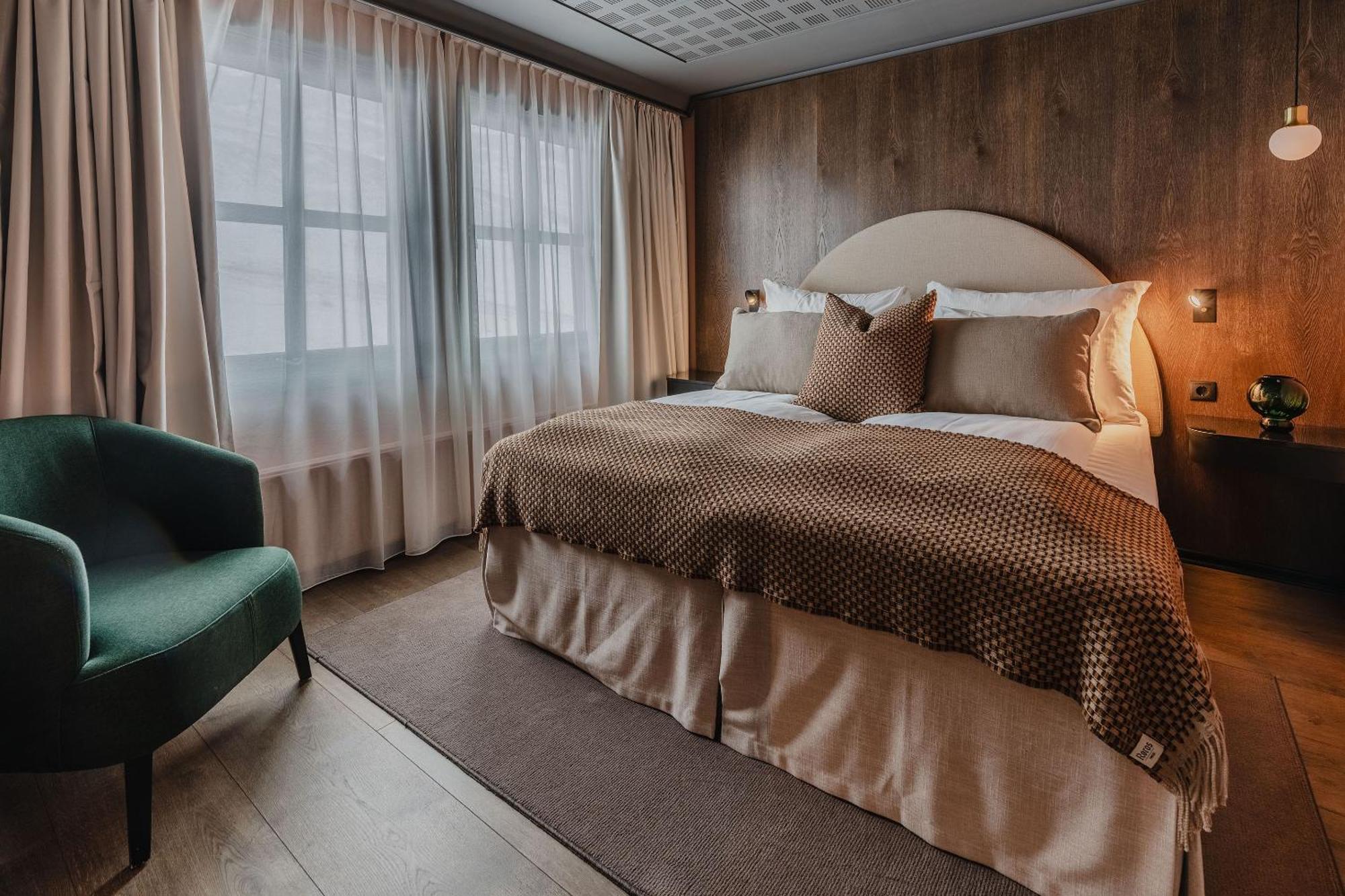 Funken Lodge Longyearbyen Buitenkant foto