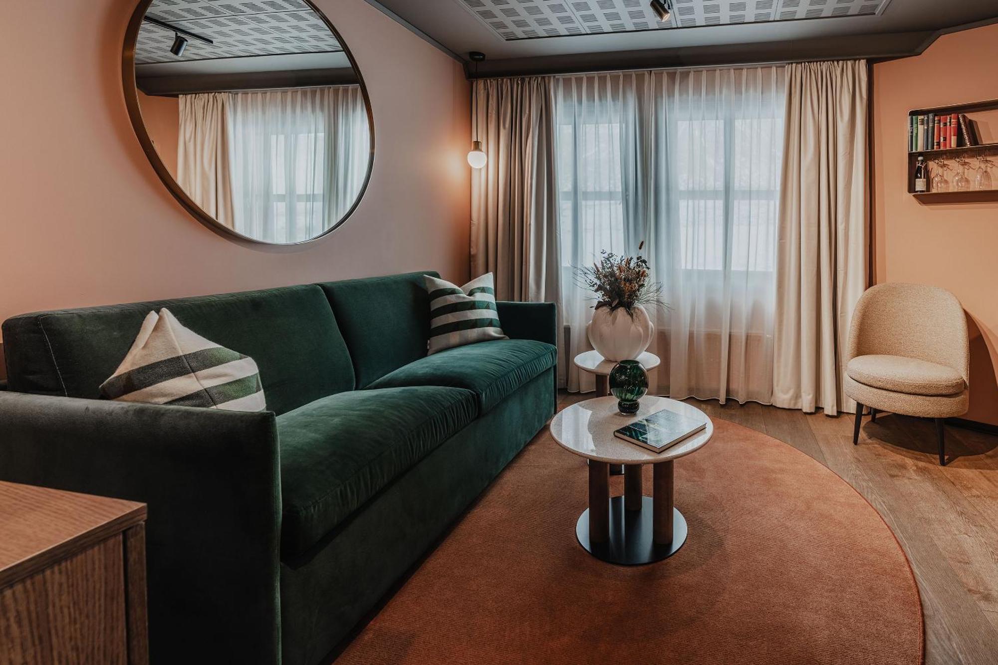 Funken Lodge Longyearbyen Buitenkant foto