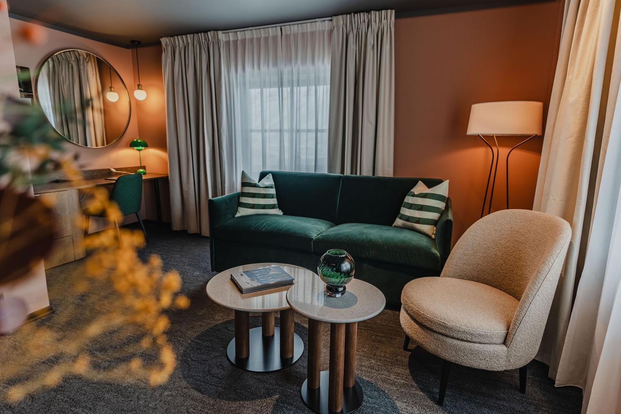 Funken Lodge Longyearbyen Buitenkant foto