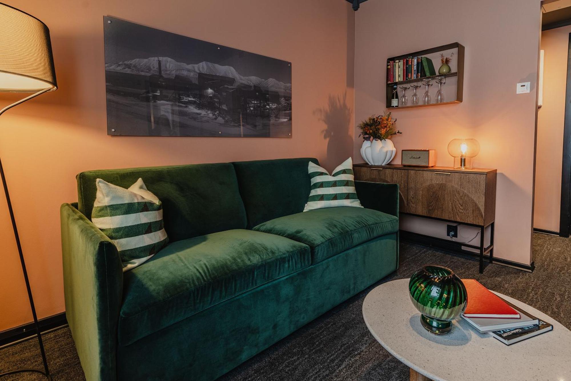 Funken Lodge Longyearbyen Buitenkant foto