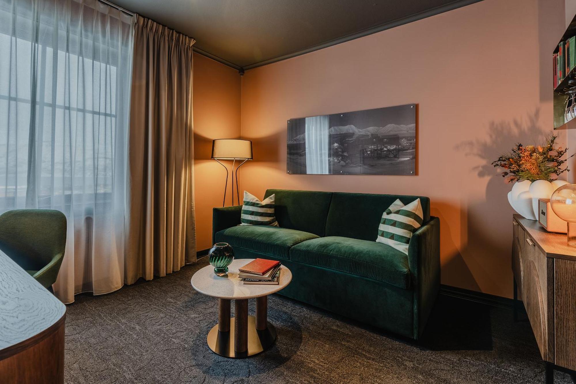 Funken Lodge Longyearbyen Buitenkant foto