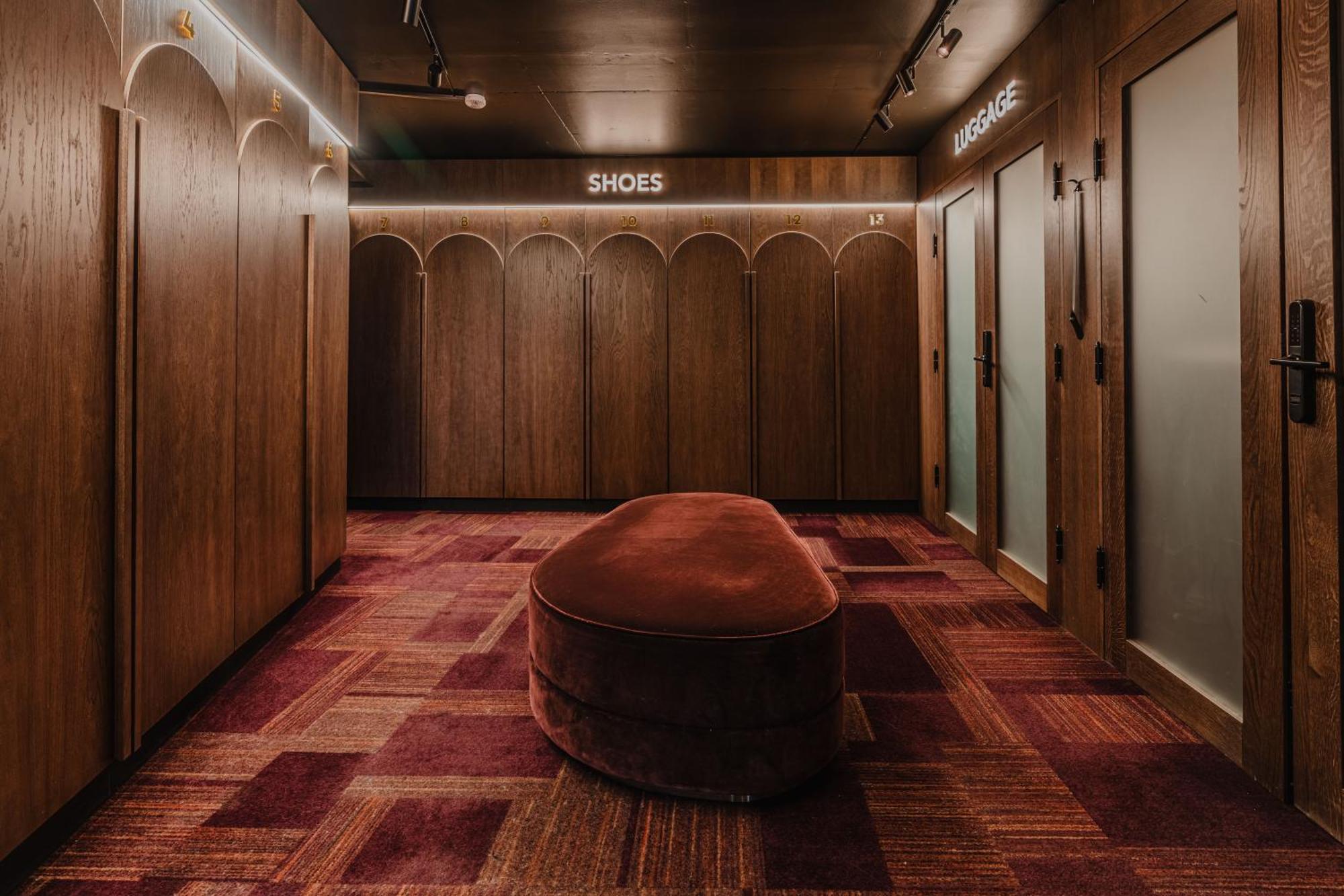 Funken Lodge Longyearbyen Buitenkant foto