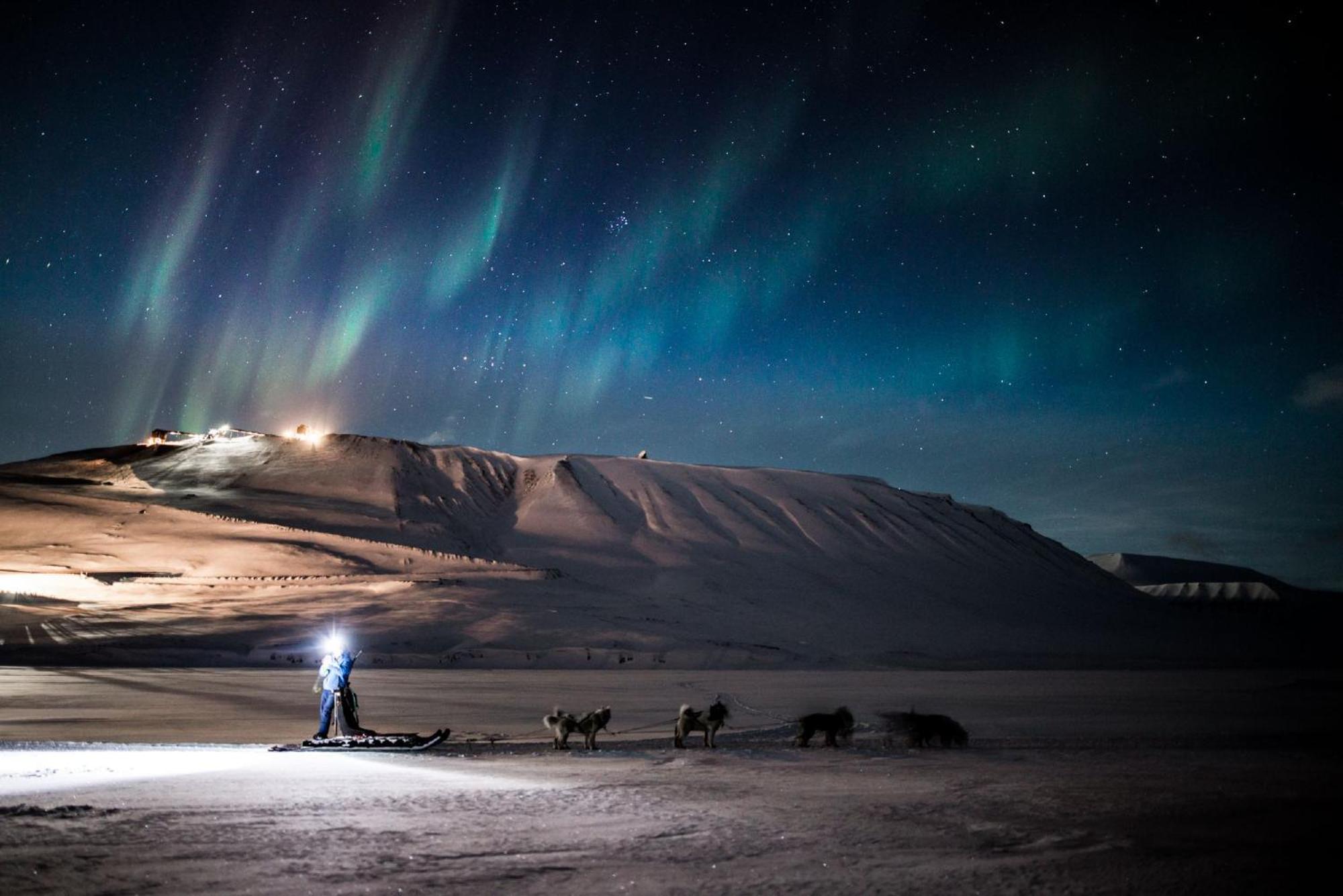 Funken Lodge Longyearbyen Buitenkant foto