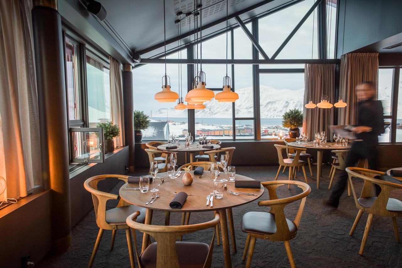 Funken Lodge Longyearbyen Buitenkant foto